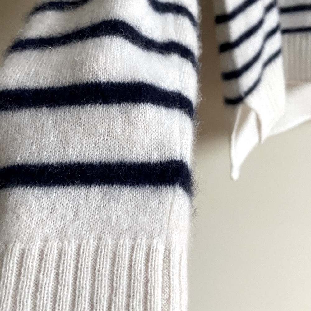 Rachel Zoe 100% Cashmere White and Navy Striped Sweater XL - Picture 5 of 14